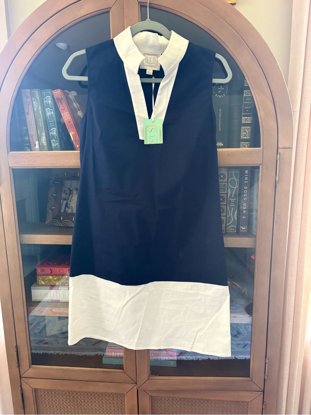 NWT Sail to Sable Sleeveless Navy and White Colorblock Shift Dress Size M - Picture 2 of 5